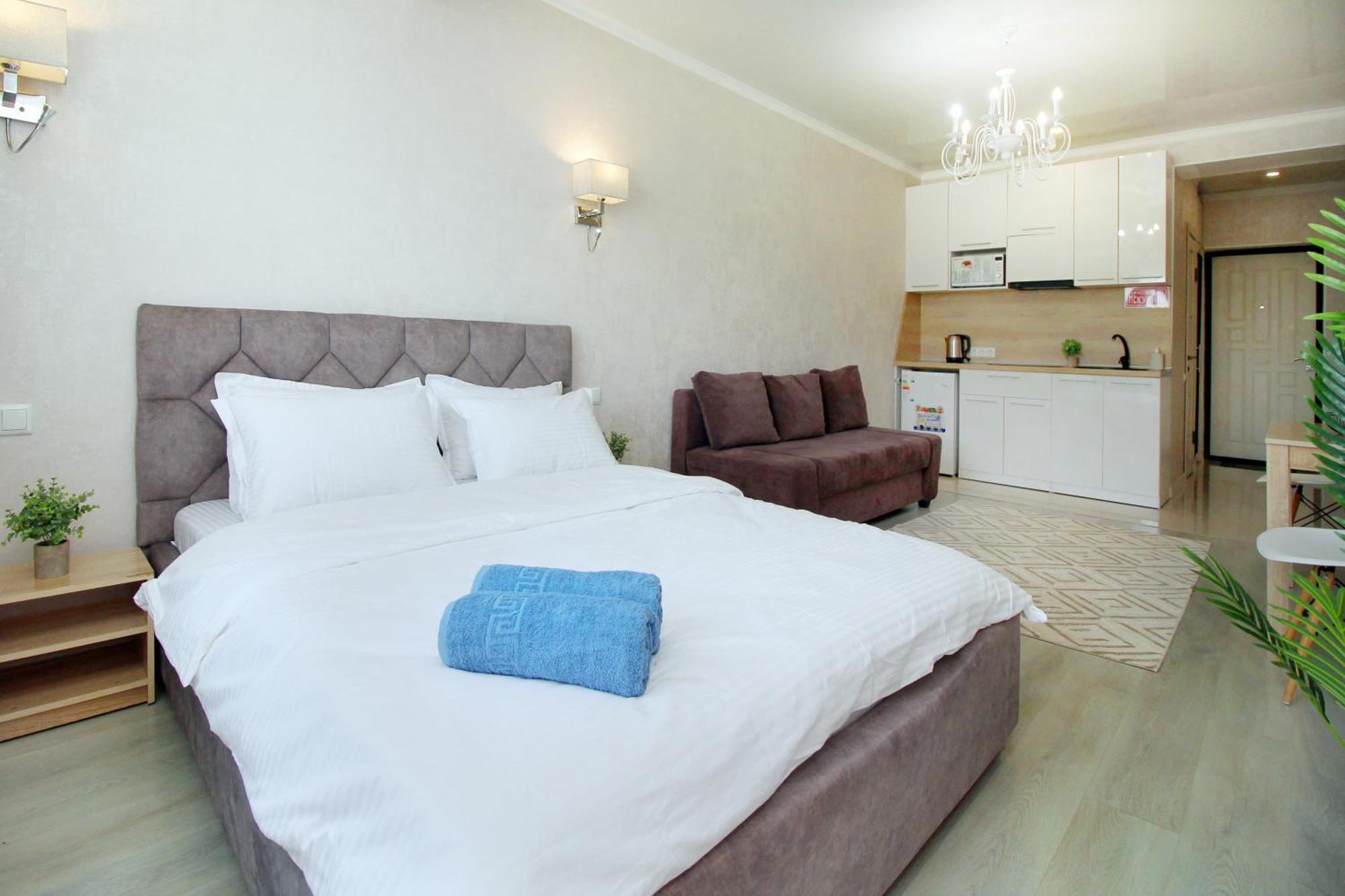 Almaty Cozy Apart Hotel Bagian luar foto