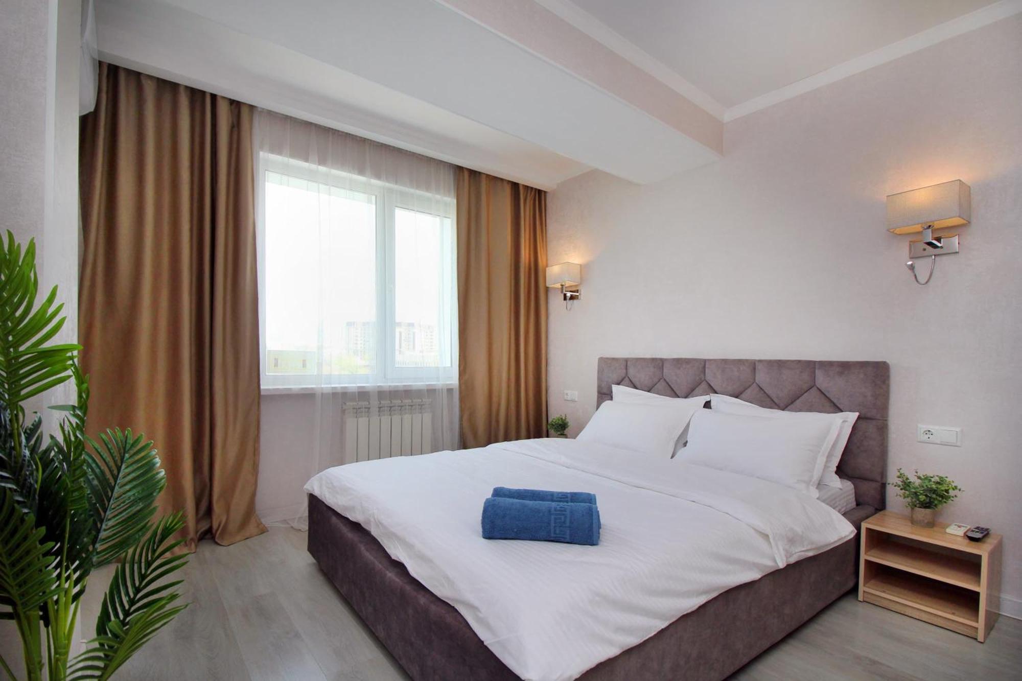 Almaty Cozy Apart Hotel Bagian luar foto