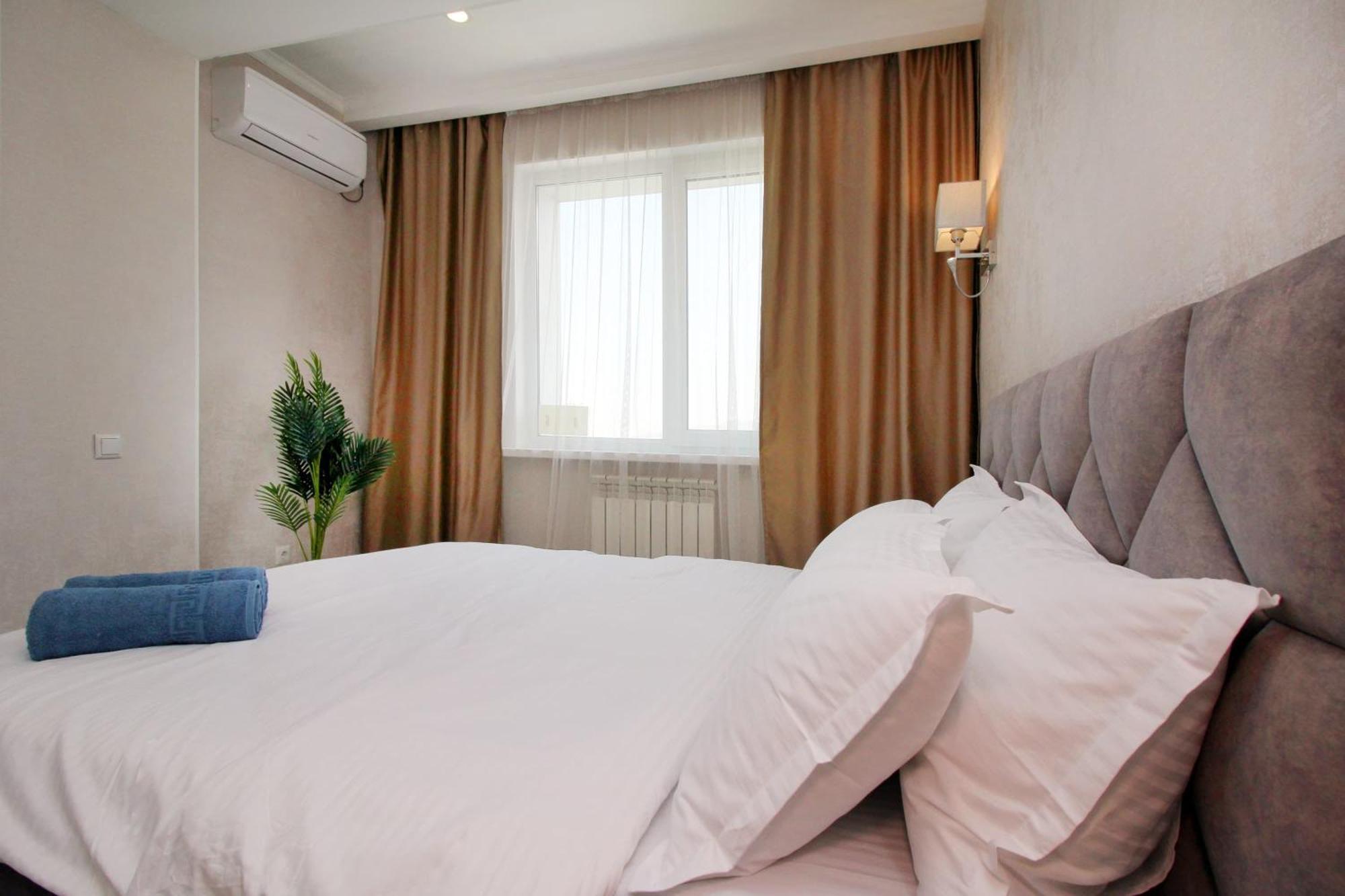 Almaty Cozy Apart Hotel Bagian luar foto