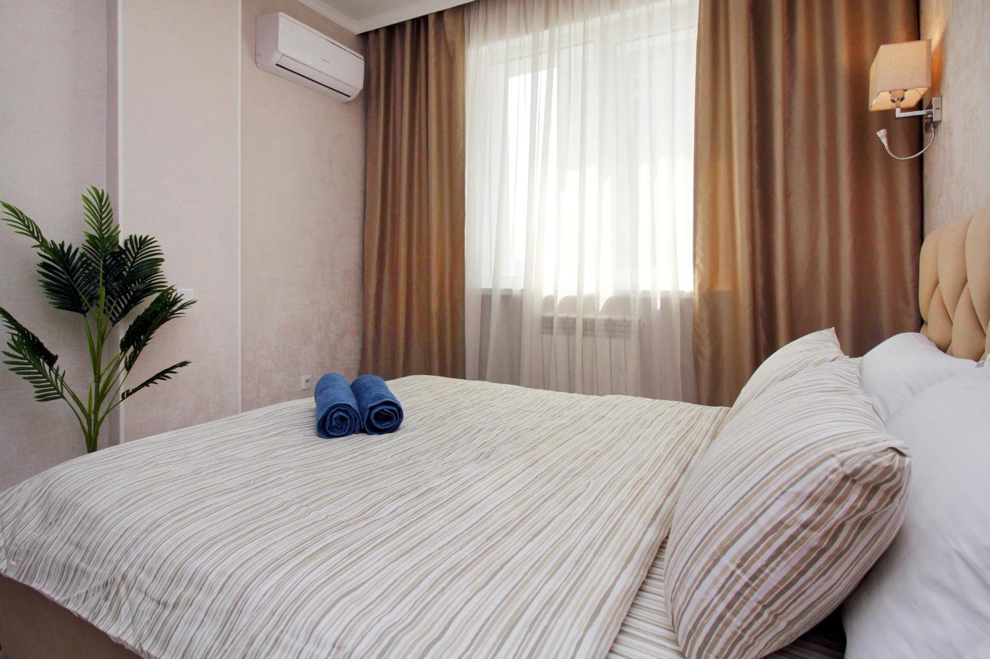Almaty Cozy Apart Hotel Bagian luar foto